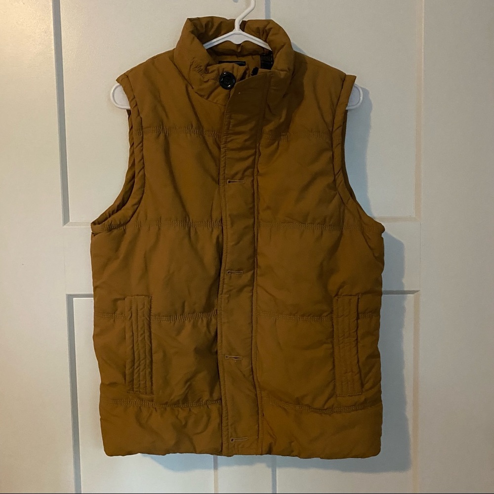 Men’s brown puffer vest, size XXL